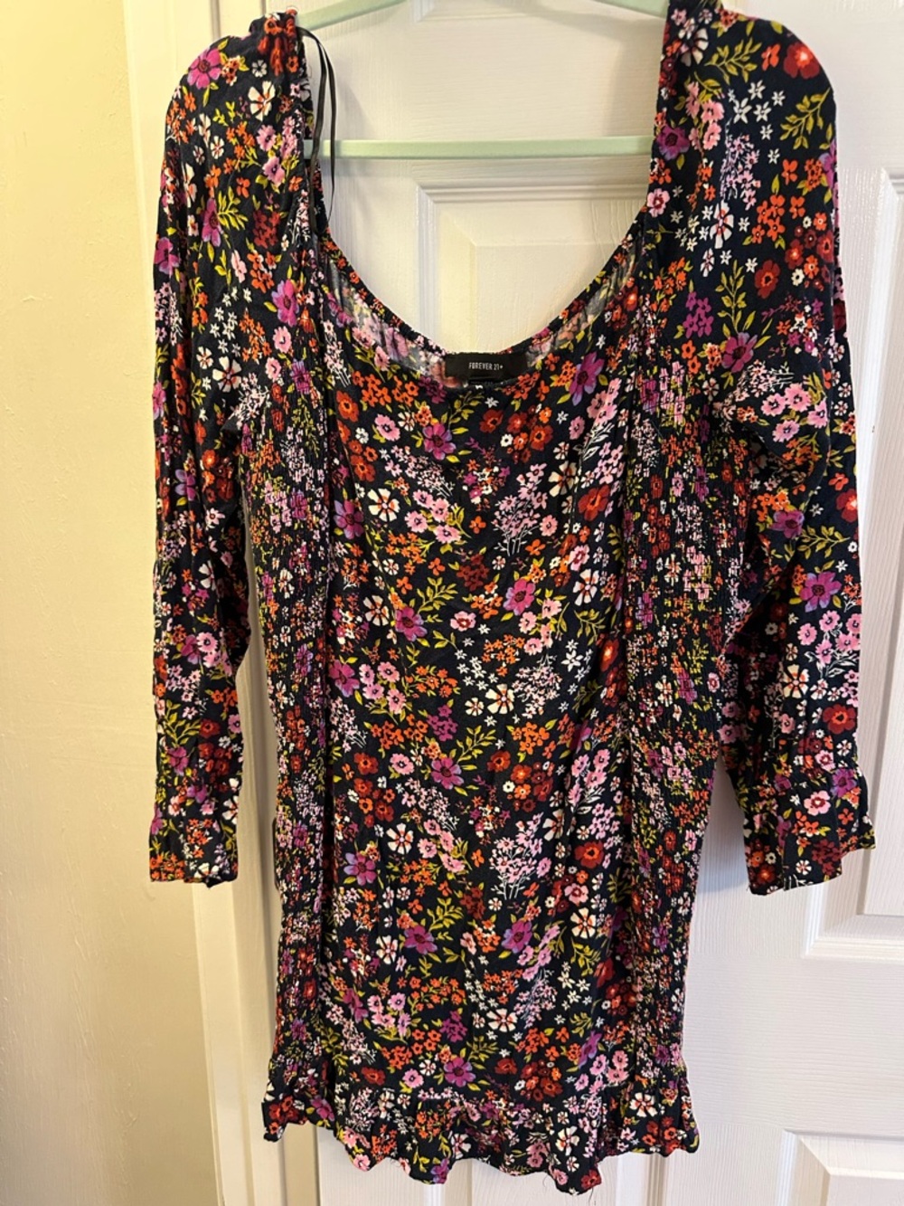 Forever 21 Black Floral Long Sleeve Scoop Dress